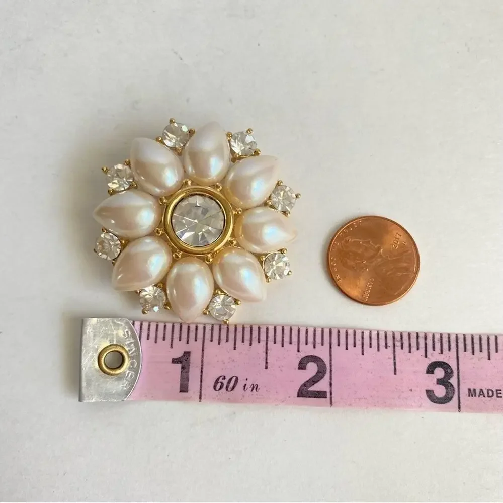 Vintage 60s Rhinestone Pearl Brooch Pendant Necklace‎ Gold Tone Flower Sunburst